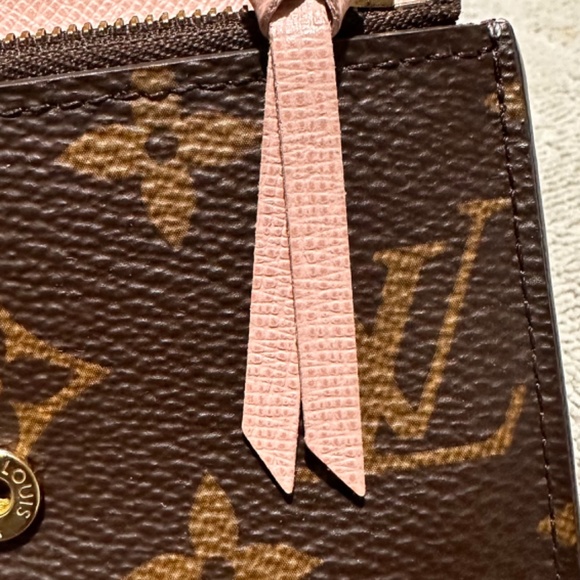 Genuine LOUIS VUITTON Rosalie Coin Purse Monogram Wallet M62361 Mint - Picture 13 of 16